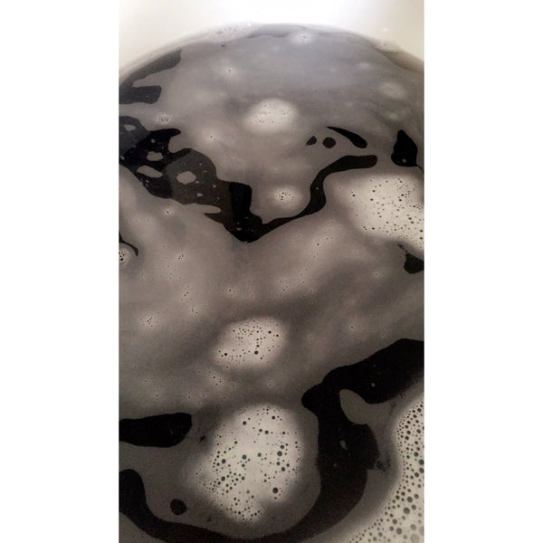 Black & Gold Rose Bath Bomb