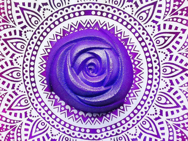 Purple Rose Bath Bomb - Bergamot - Clove - Patchouli